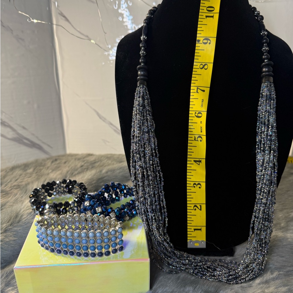 Elegant Black and Silver Beaded Necklace Set